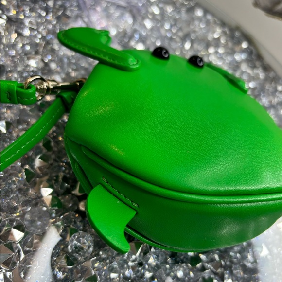 Kate Spade Shelly Crab Wristlet in green smooth leather NWOT - Picture 11 of 13